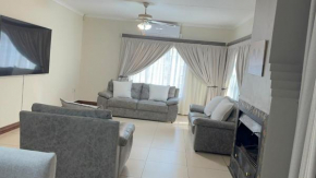 Home 11 Strydom